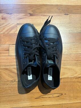 AMOJI Black Women's Waterproof Lace-Up Rain Sneakers